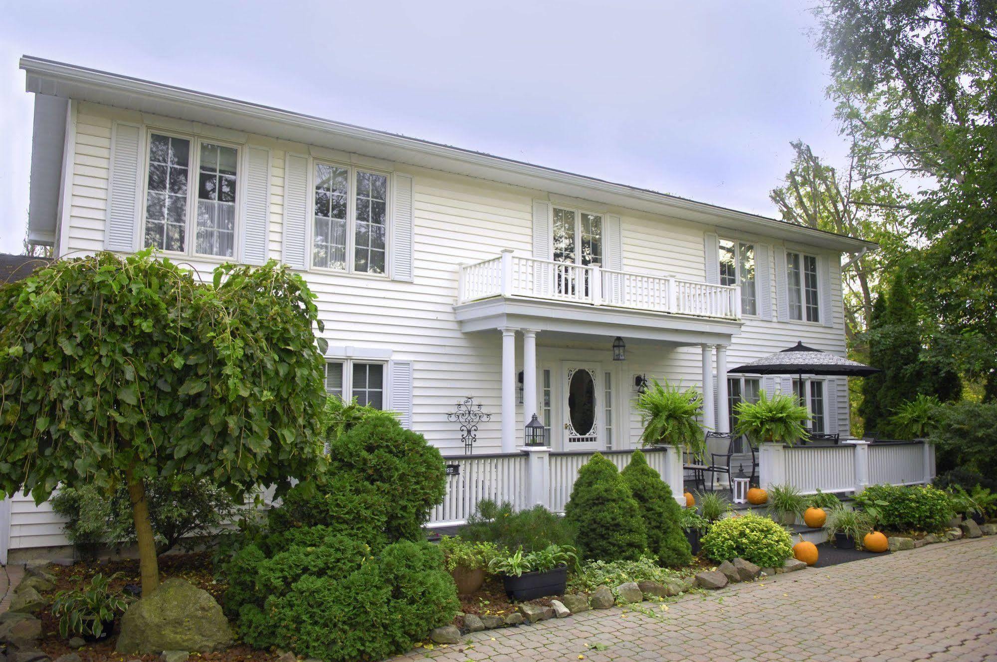 Butler Creek House Bed & Breakfast Niagara-on-the-Lake Екстериор снимка
