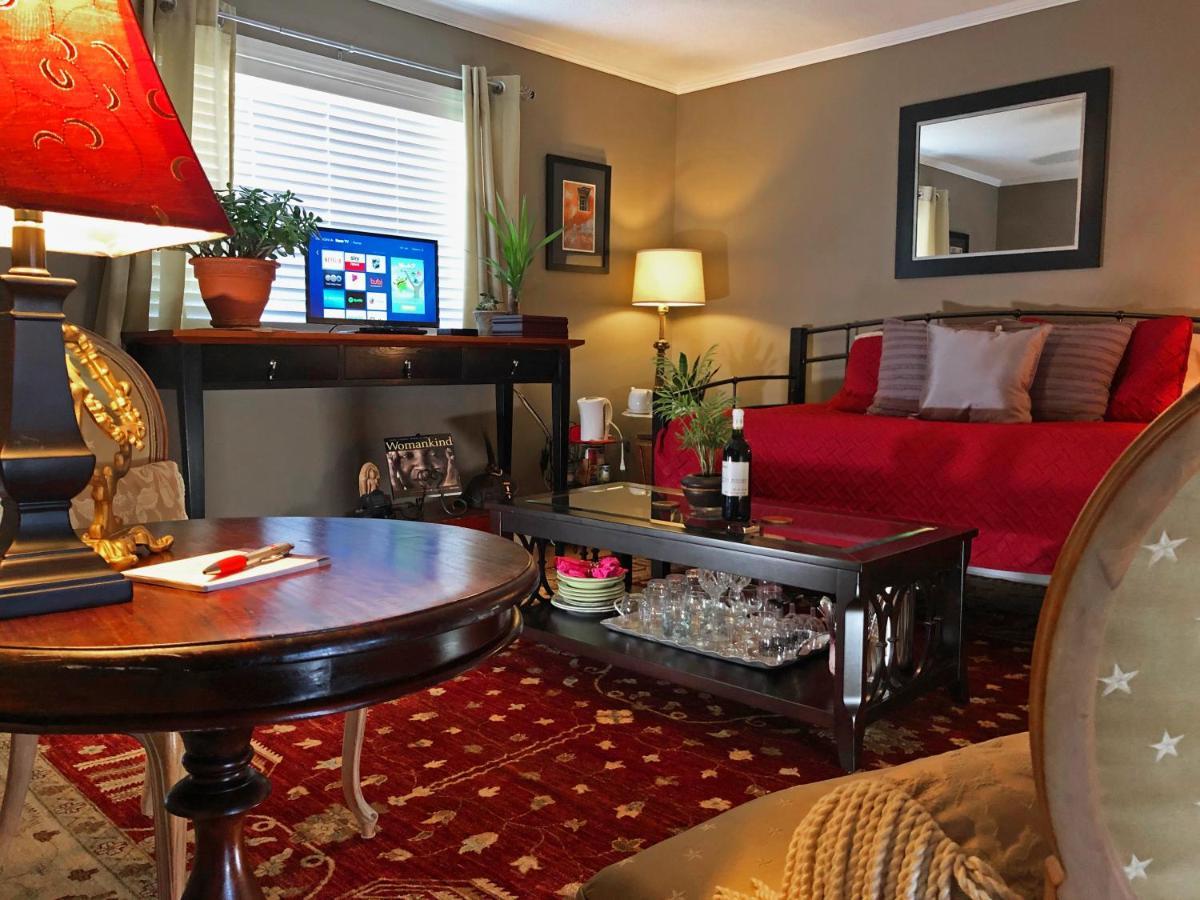 Butler Creek House Bed & Breakfast Niagara-on-the-Lake Екстериор снимка